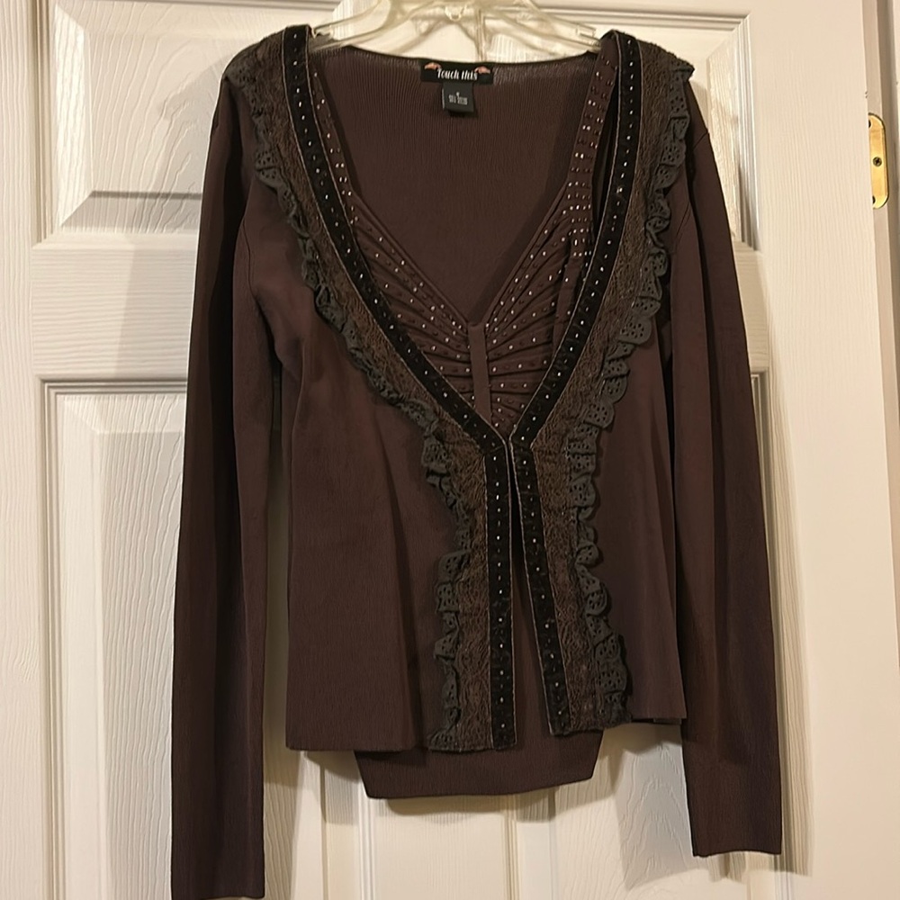women’s beaded long sleeve two piece size small